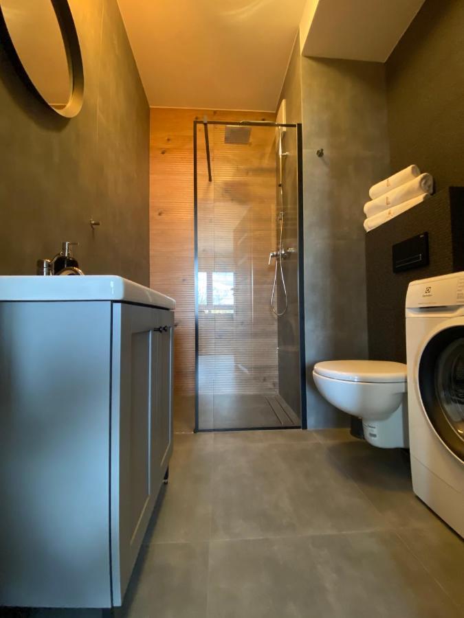 Апартаменты Lavoo Smart Гданьск Экстерьер фото